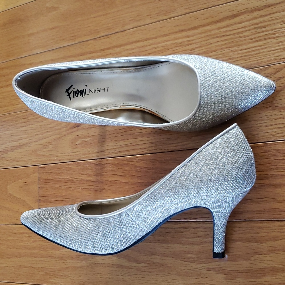 Fioni Night Golden shimmer Heels